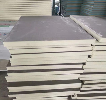 แผ่นหลังคาภายนอก Class A Pu Insulated Sandwich Panels ฉนวนกันไฟ 60 มม